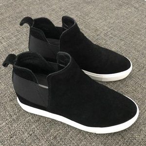 Steve Madden Black Suede Slip-on Wedge Sneakers